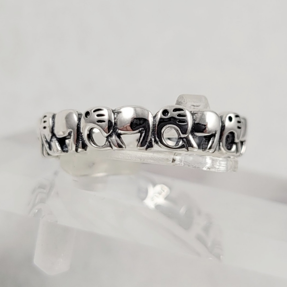 Sterling Silver Elephant Eternity Band - Picture 6 of 13